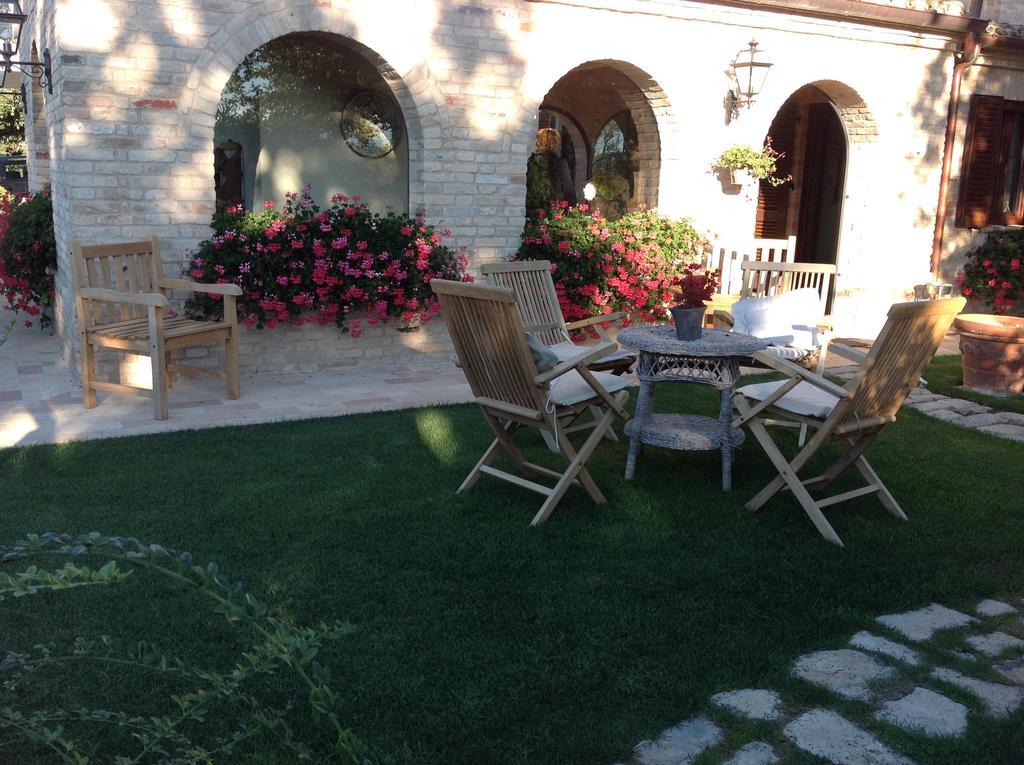 Monterosato Country House Monterubbiano Exteriör bild