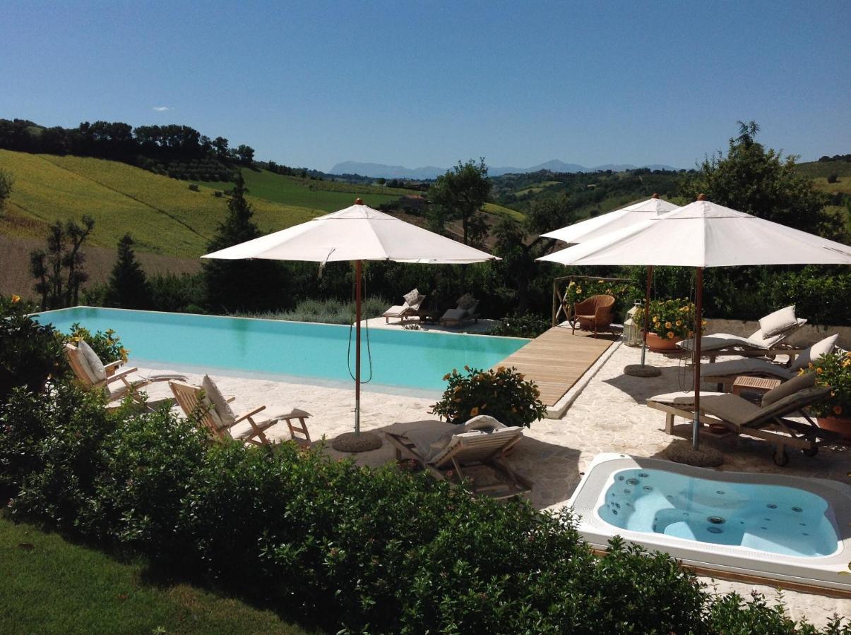Monterosato Country House Monterubbiano Exteriör bild